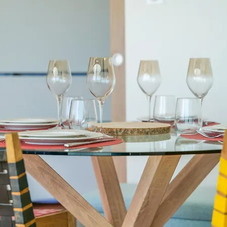 Superbe Vue Entierement Renove - 4 Personnes