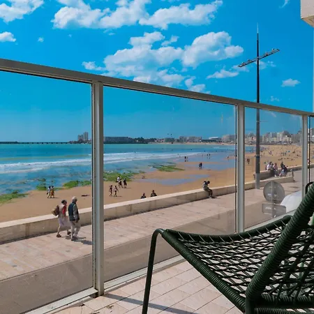 Superbe Vue Entièrement Rénové - 4 Personnes Appartement